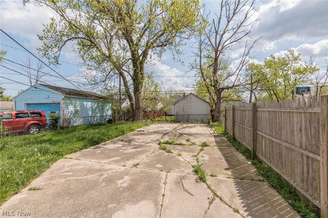 4405 E 156th Street Cleveland OH 44128