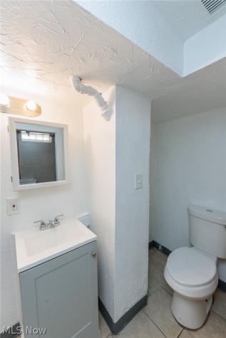 4405 E 156th Street Cleveland OH 44128