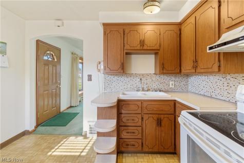 5915 Forest Avenue Parma OH 44129