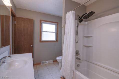 3940 Canterbury Drive Brunswick OH 44212