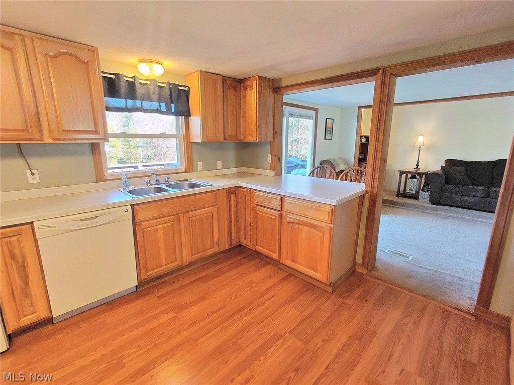 6136 Vo Ash Drive SW Carrollton OH 44615