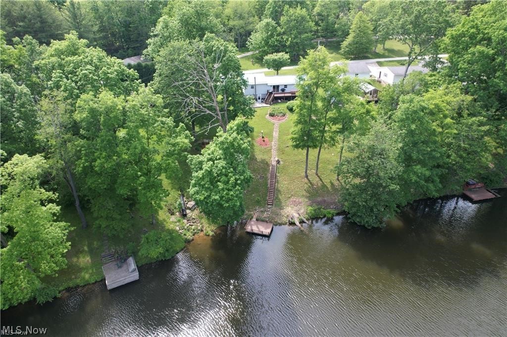 6136 Vo Ash Drive SW Carrollton OH 44615