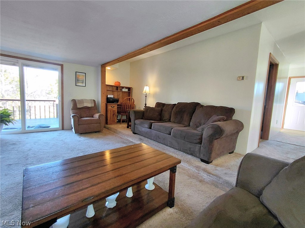 6136 Vo Ash Drive SW Carrollton OH 44615