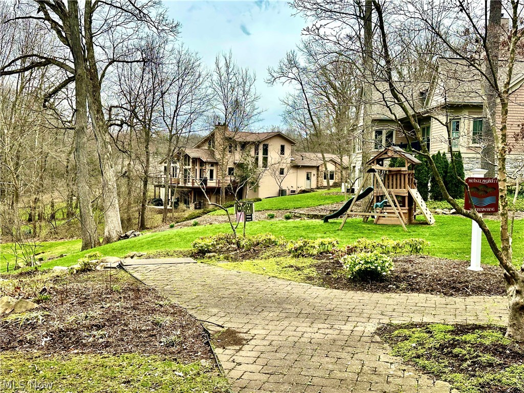 1105 Riverwoods Drive Akron OH 44313