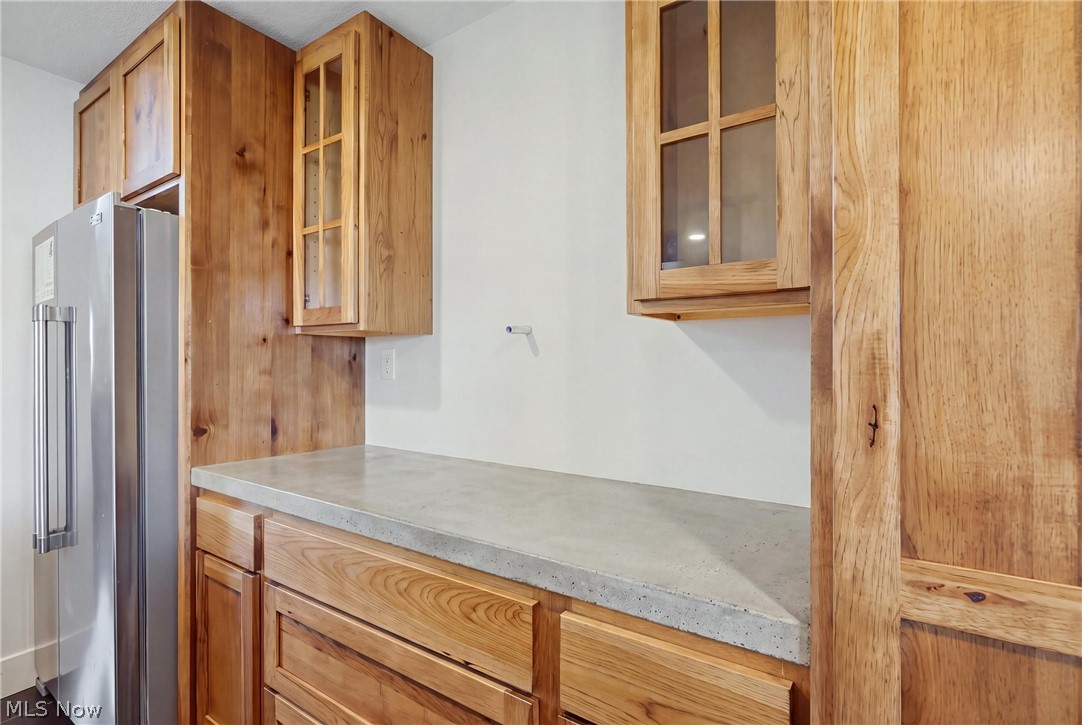 1394 Dewey Street Dresden OH 43821