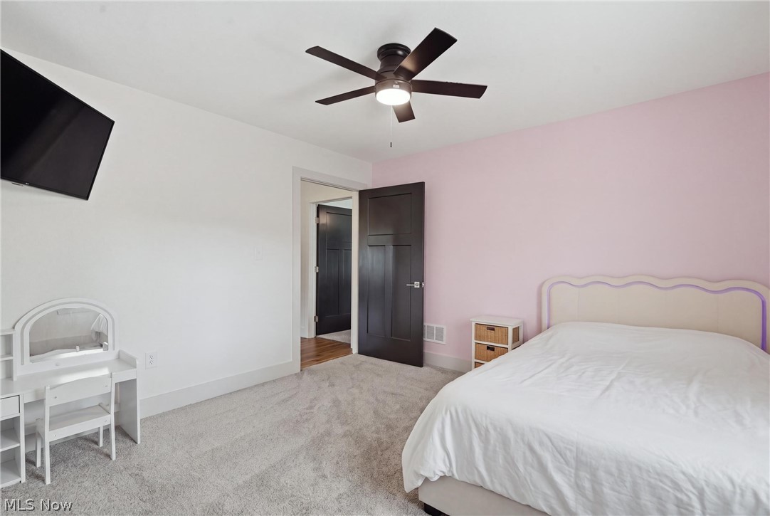 1394 Dewey Street Dresden OH 43821