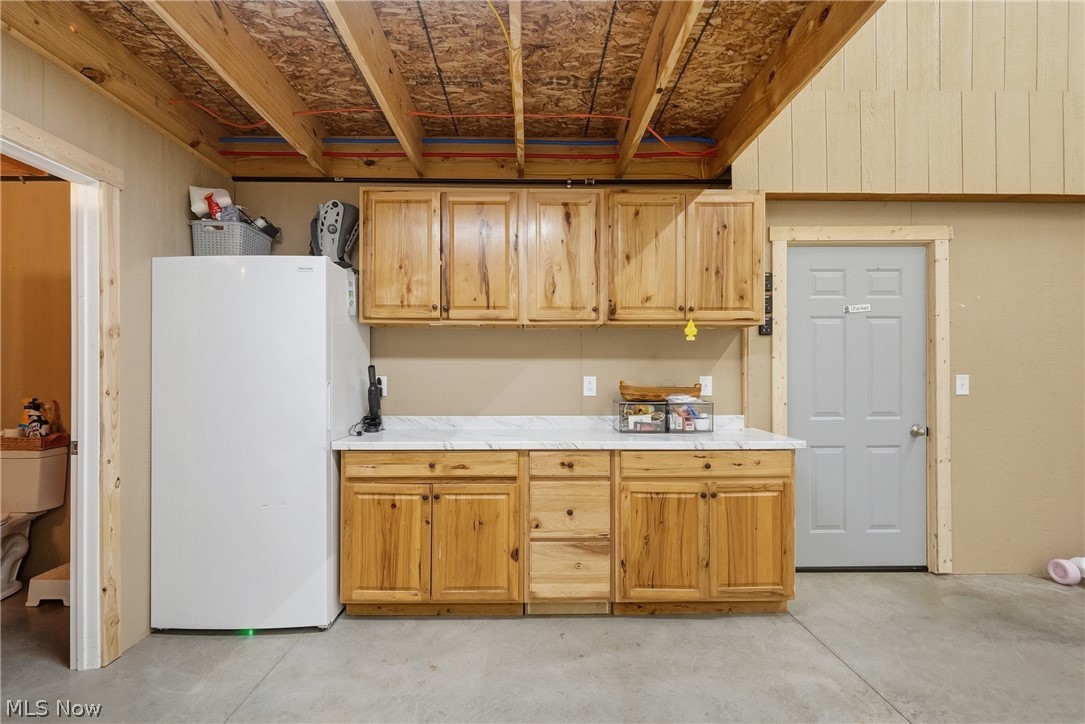 1394 Dewey Street Dresden OH 43821