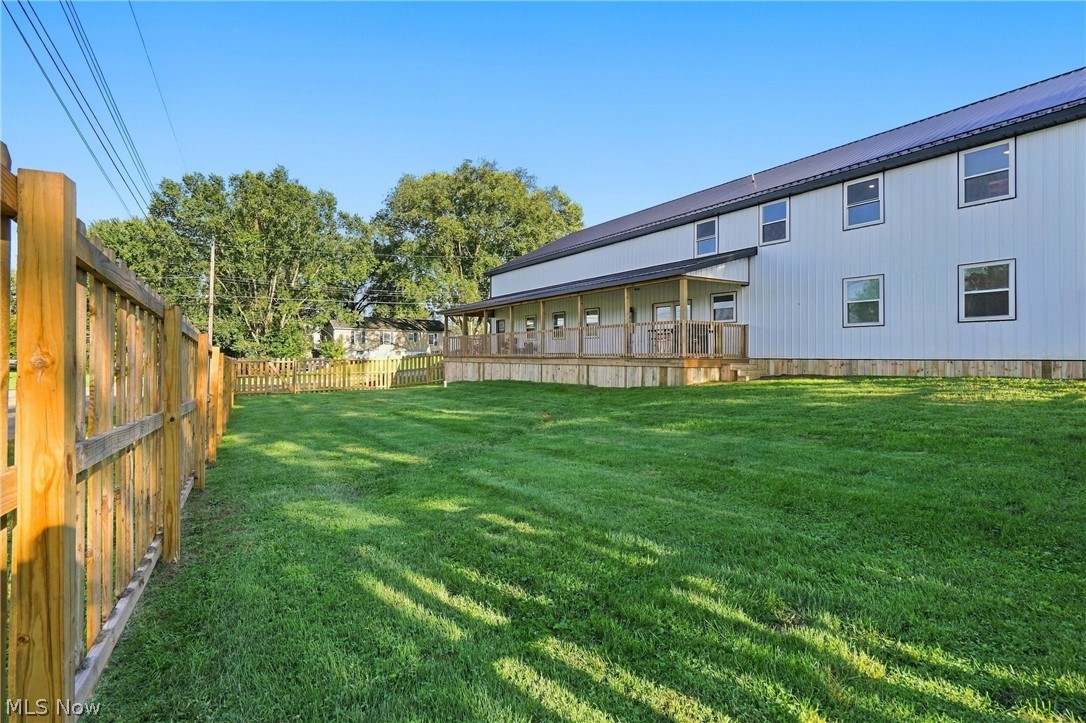 1394 Dewey Street Dresden OH 43821