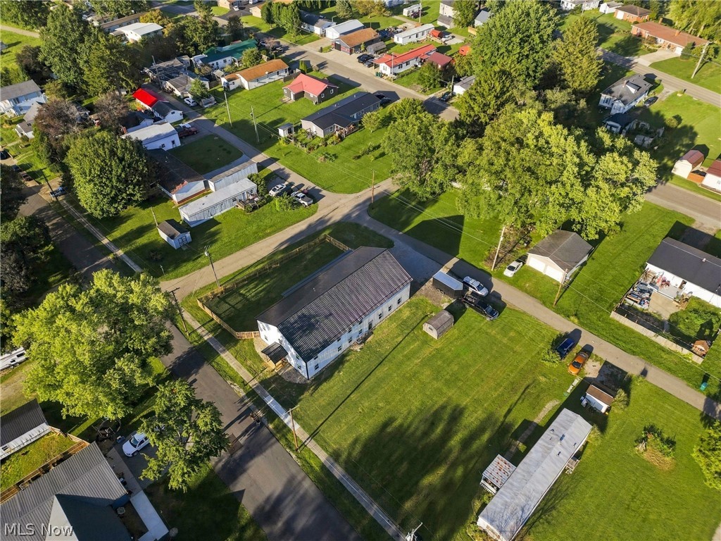 1394 Dewey Street Dresden OH 43821