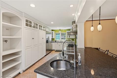 10501 Fitzwater Road Brecksville OH 44141