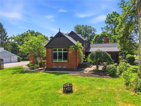 10501 Fitzwater Road Brecksville OH 44141