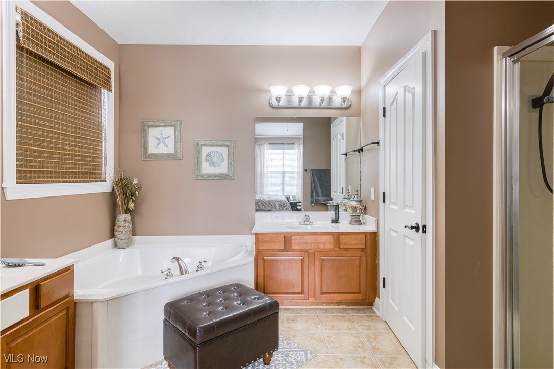 3082 Willowbrook Drive Aurora OH 44202