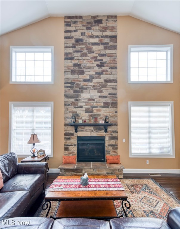 3082 Willowbrook Drive Aurora OH 44202