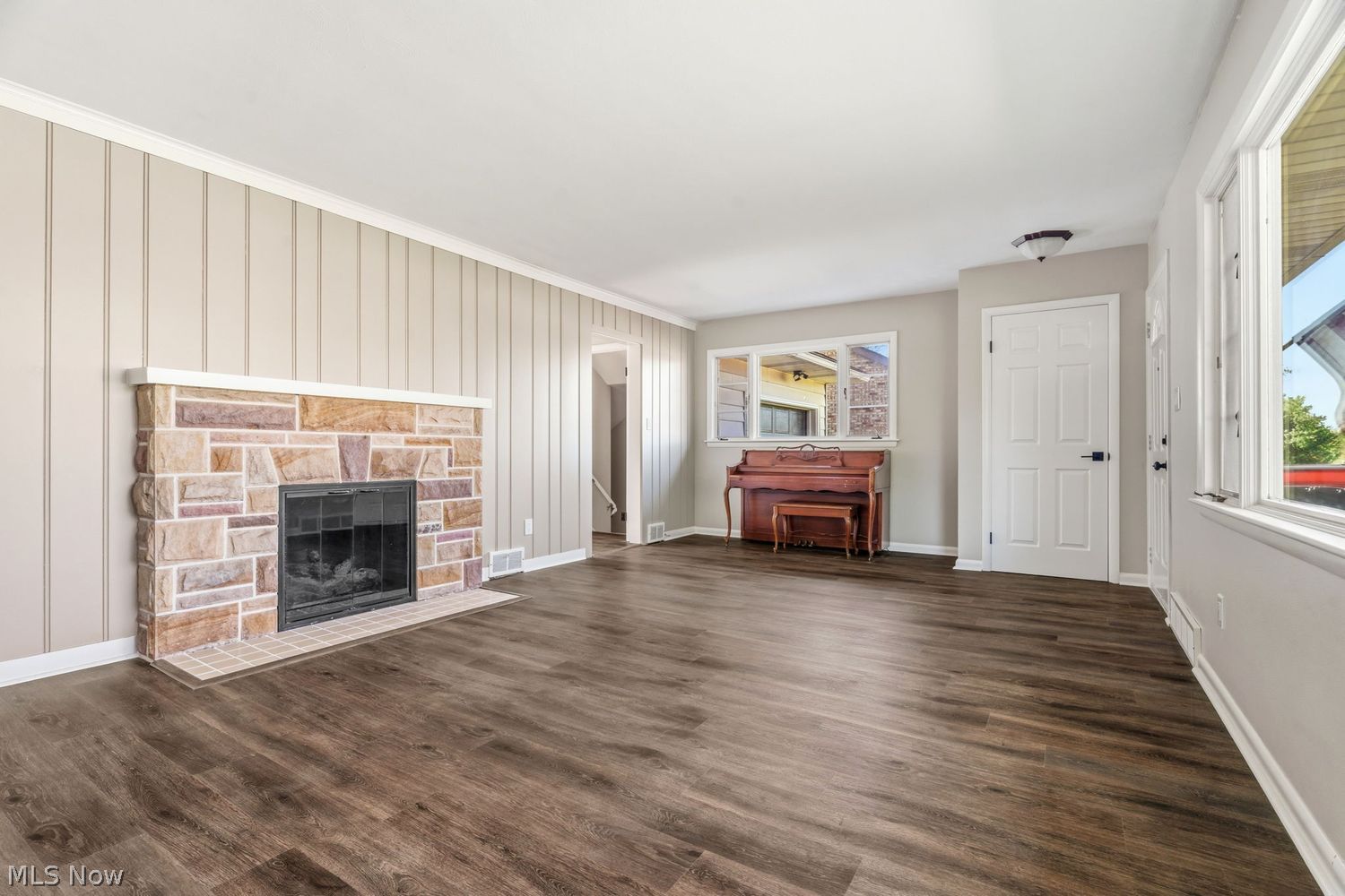 1736 Windsor Road NE Massillon OH 44646