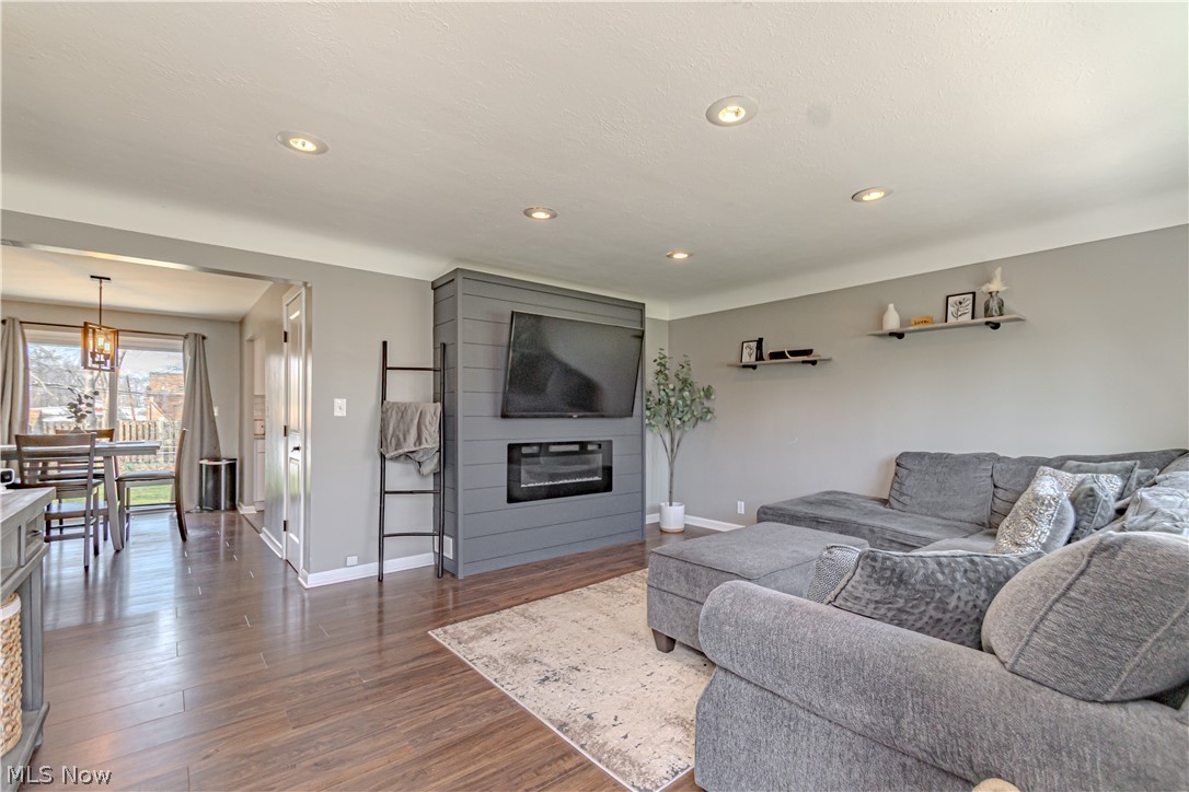 13462 Harper Road Strongsville OH 44149