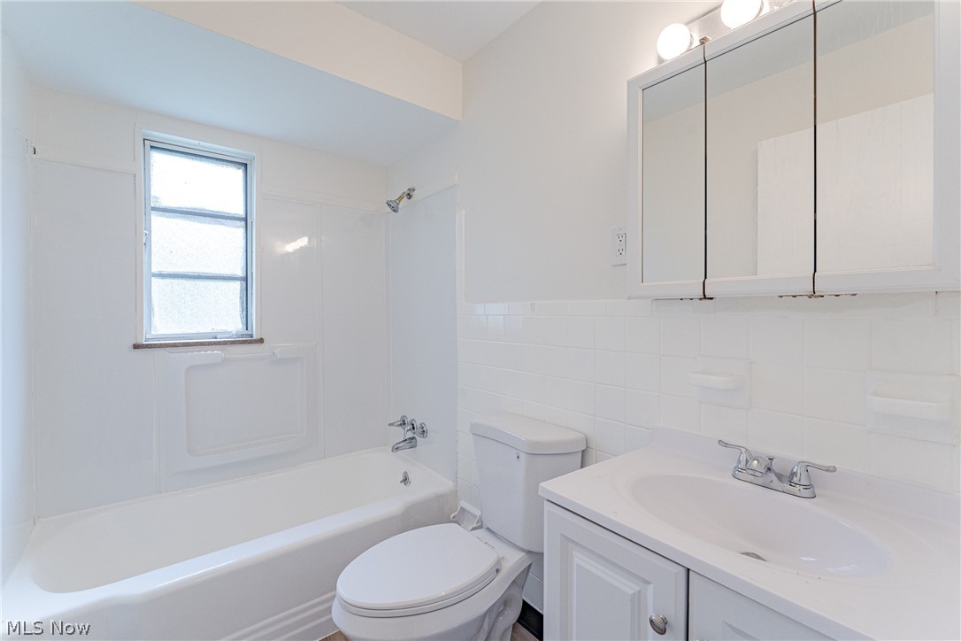 4357 Ingleside Road Warrensville Heights OH 44128