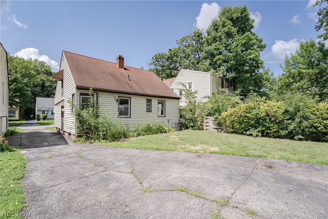 4357 Ingleside Road Warrensville Heights OH 44128