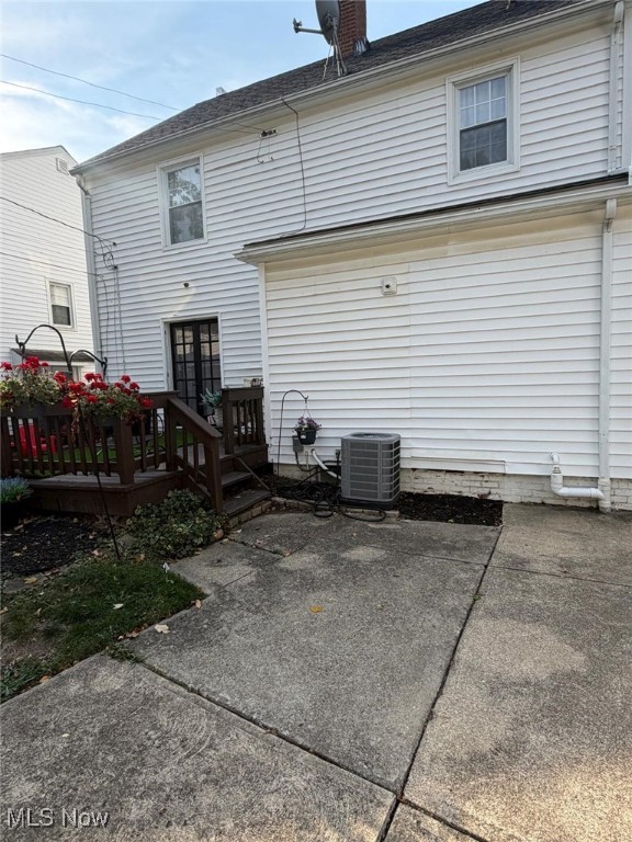 2223 Fenwick Road University Heights OH 44118