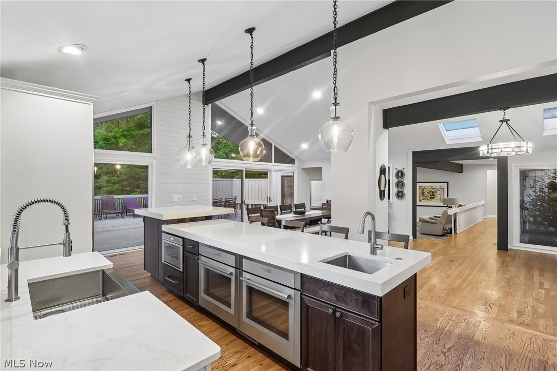 708 Arbor Way Aurora OH 44202