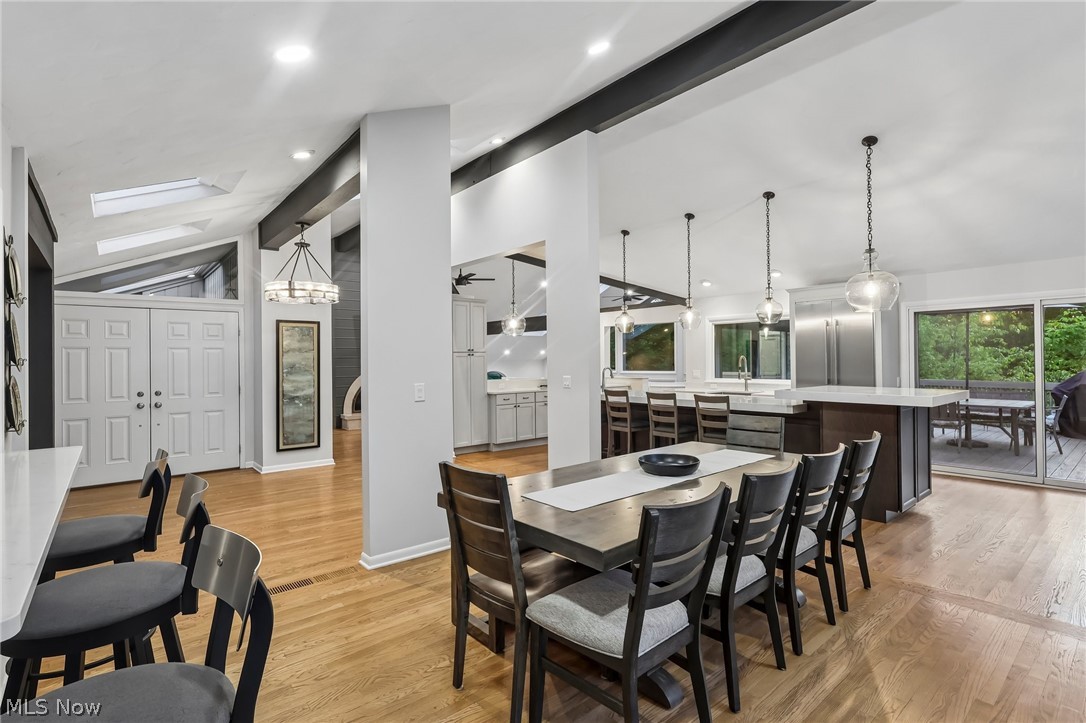 708 Arbor Way Aurora OH 44202