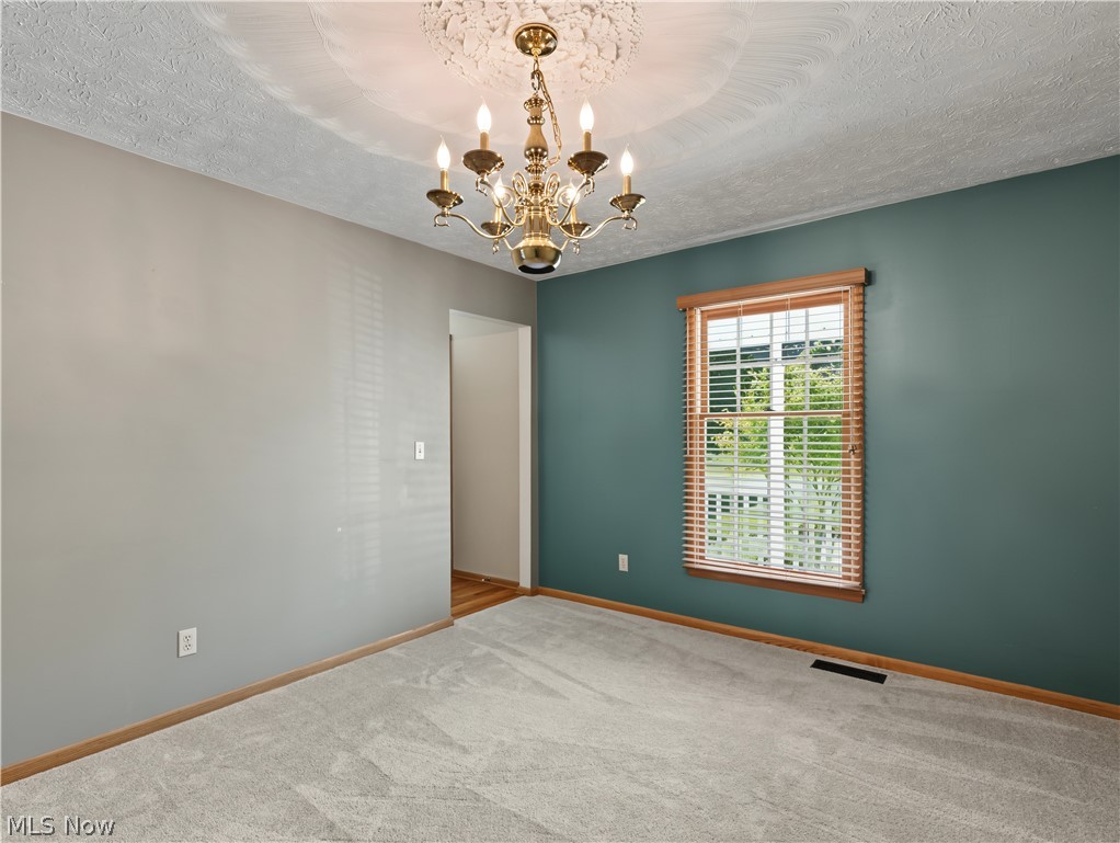 411 Dillon Road Akron OH 44313