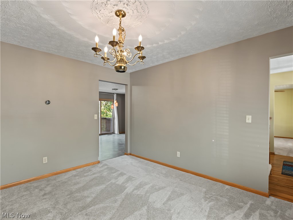411 Dillon Road Akron OH 44313