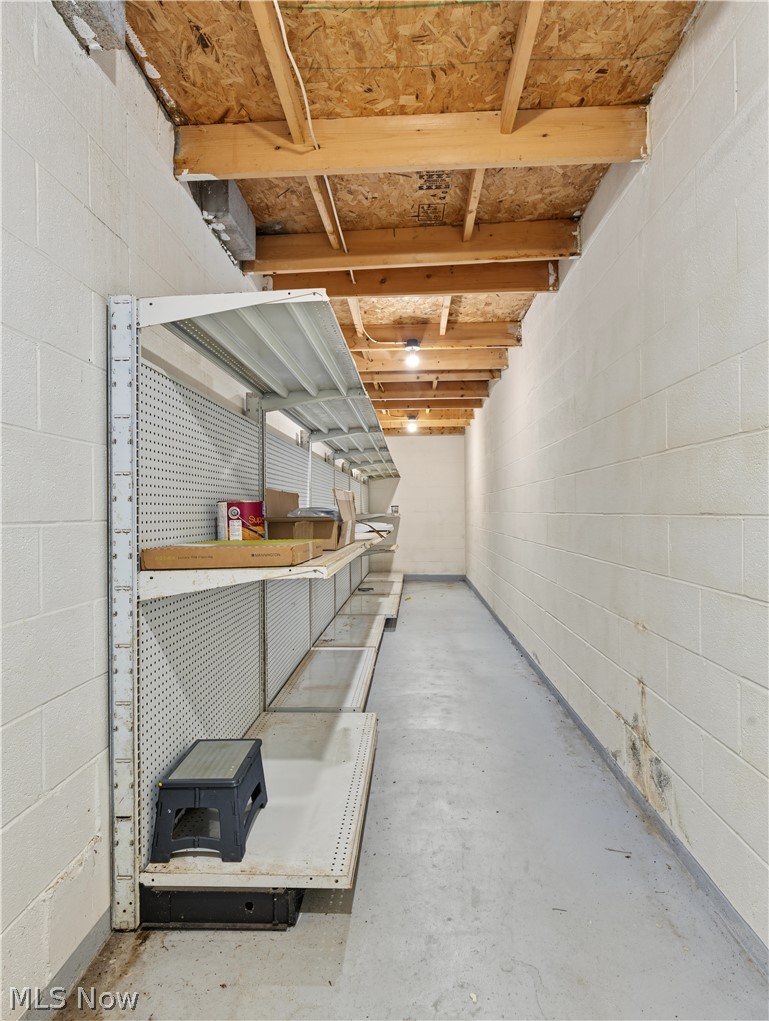 411 Dillon Road Akron OH 44313