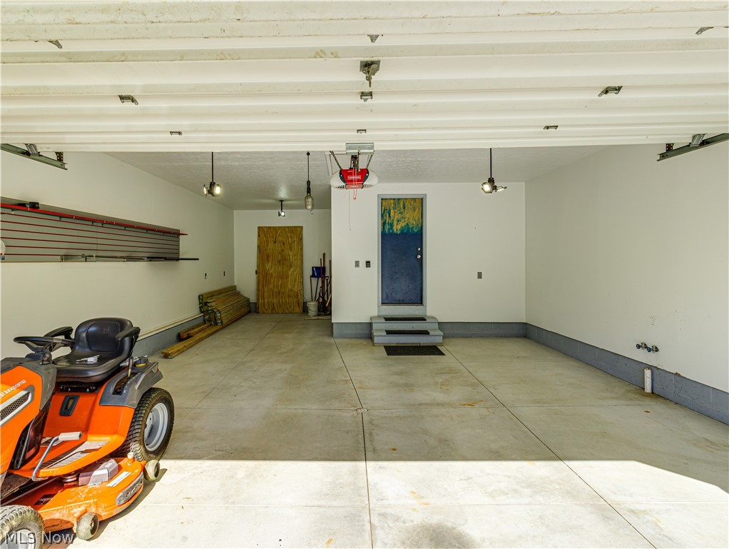 411 Dillon Road Akron OH 44313