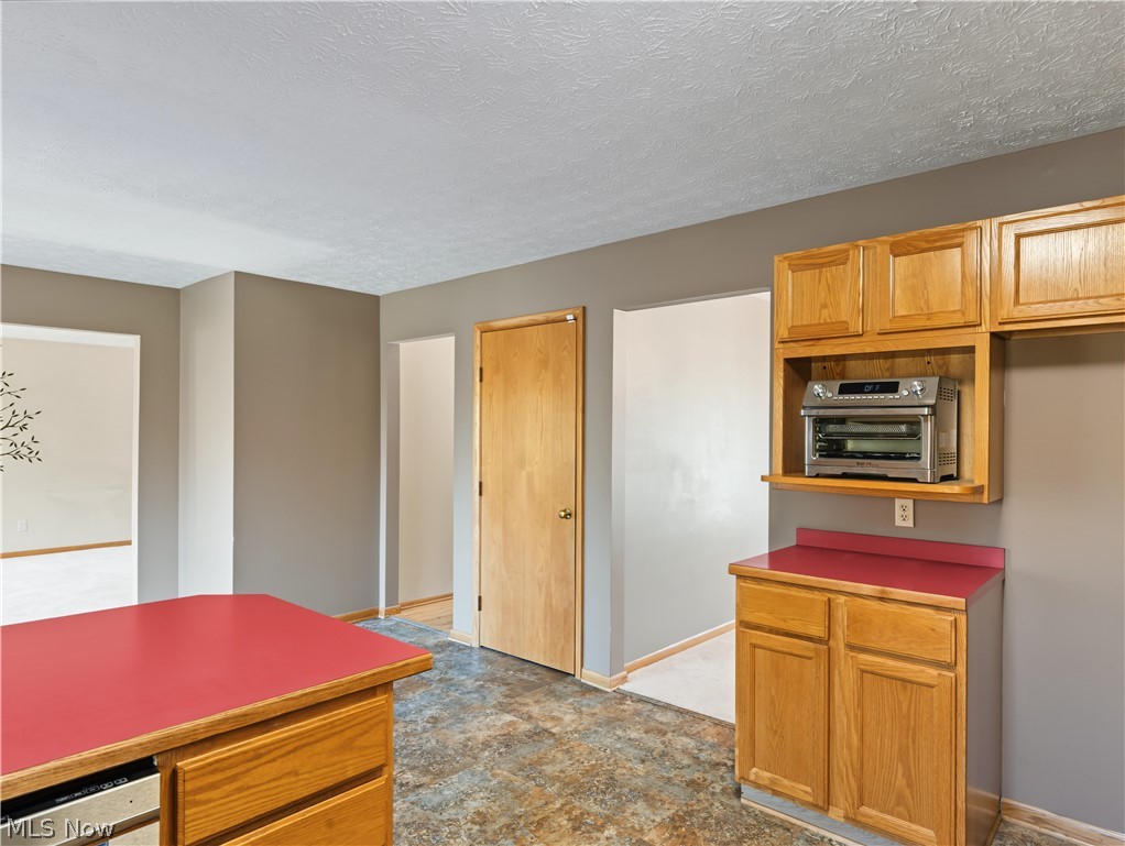 411 Dillon Road Akron OH 44313
