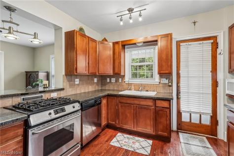 1968 Wakefield Avenue Youngstown OH 44514