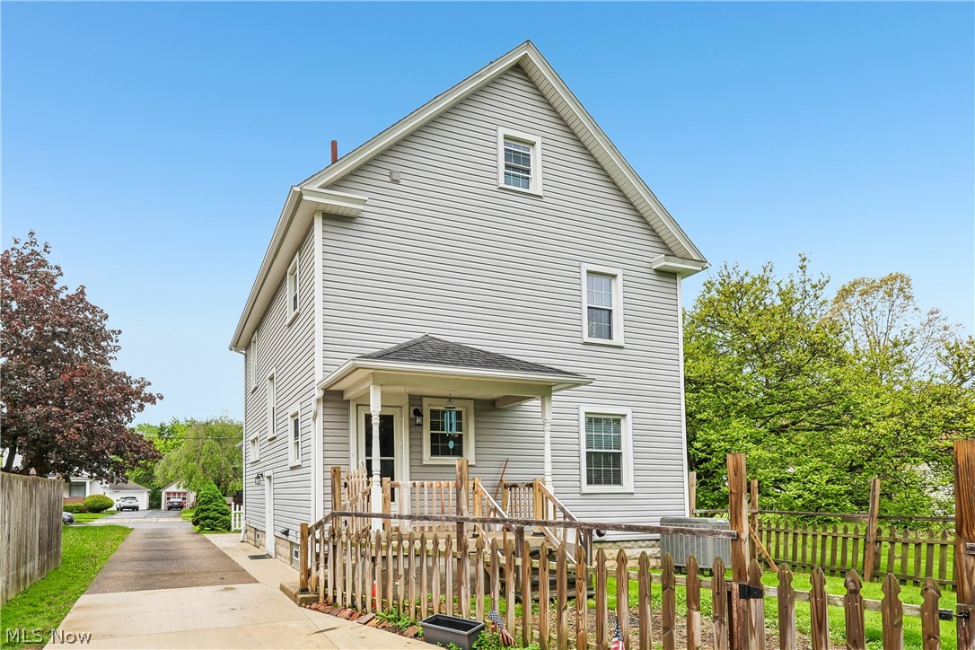 1968 Wakefield Avenue Youngstown OH 44514