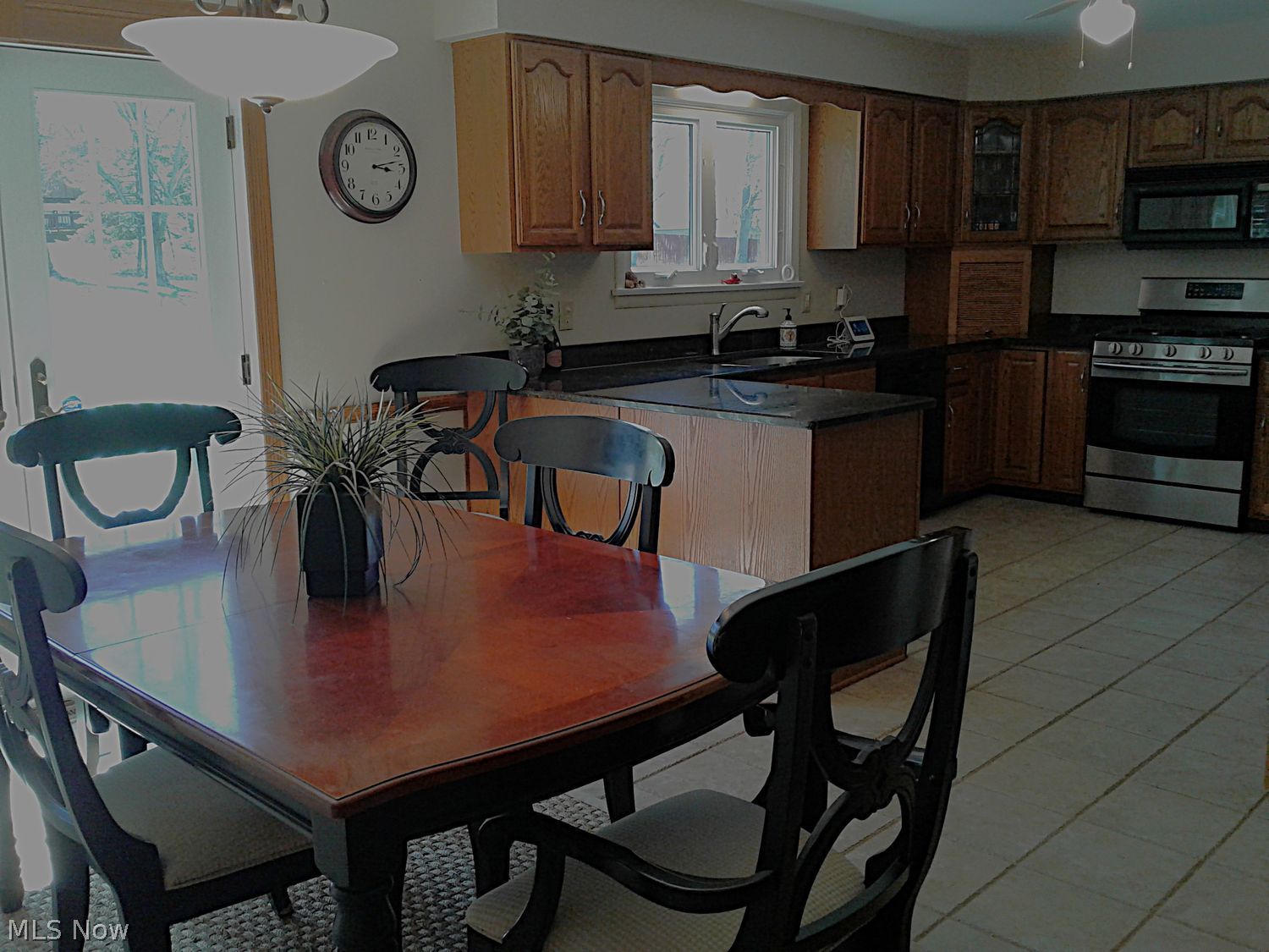 2708 Robinhood Drive Lorain OH 44053