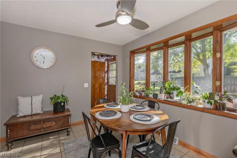5114 Dogwood Trail Lyndhurst OH 44124