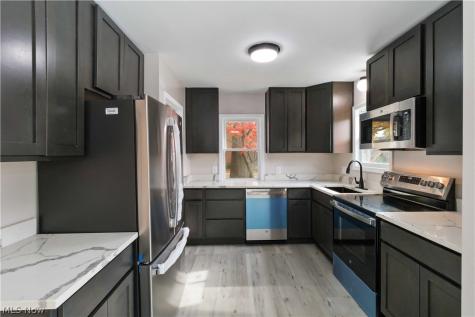 3850 Colony Road South Euclid OH 44118