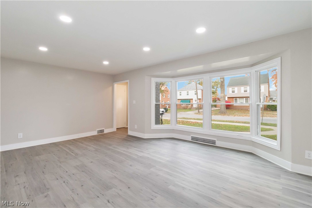 3850 Colony Road South Euclid OH 44118
