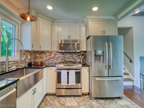 10511 Fitzwater Road Brecksville OH 44141