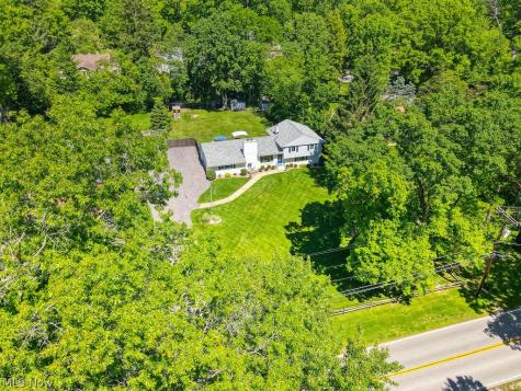 10511 Fitzwater Road Brecksville OH 44141