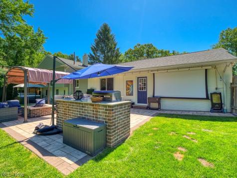 10511 Fitzwater Road Brecksville OH 44141