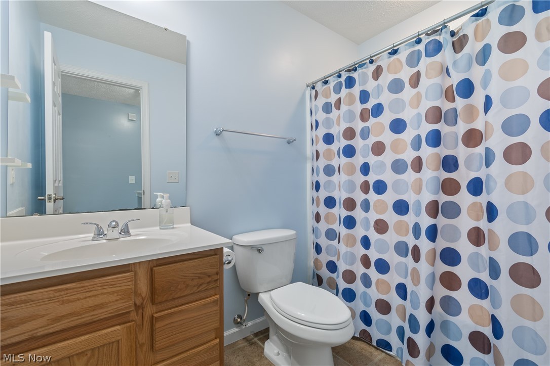2489 Captens Street NE Canton OH 44721