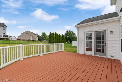 2489 Captens Street NE Canton OH 44721