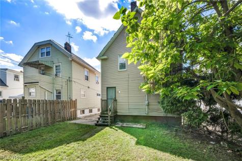8113 Maryland Avenue Cleveland OH 44105