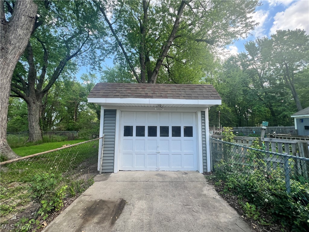 4814 Hope Avenue Ashtabula OH 44004