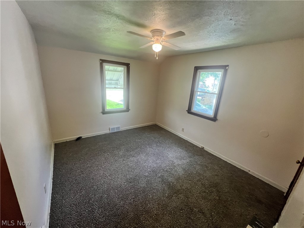4814 Hope Avenue Ashtabula OH 44004
