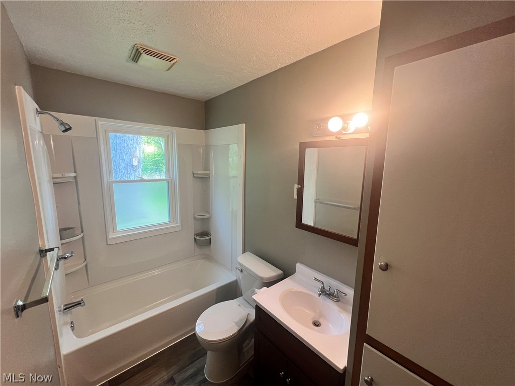 4814 Hope Avenue Ashtabula OH 44004