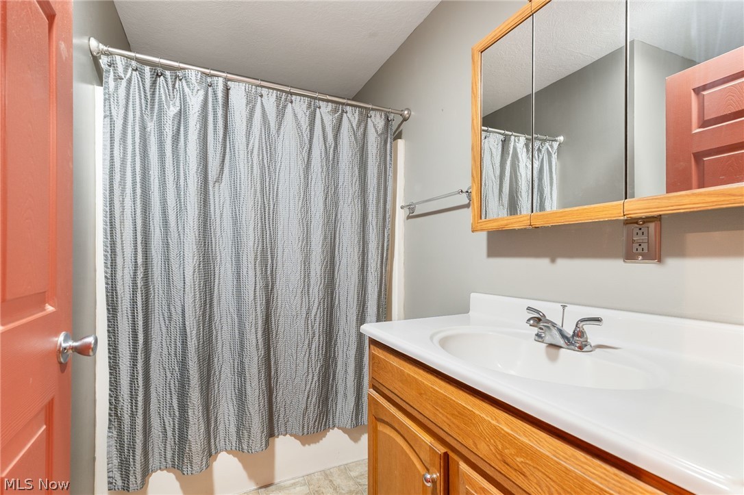 4275 Milo Road Carrollton OH 44615