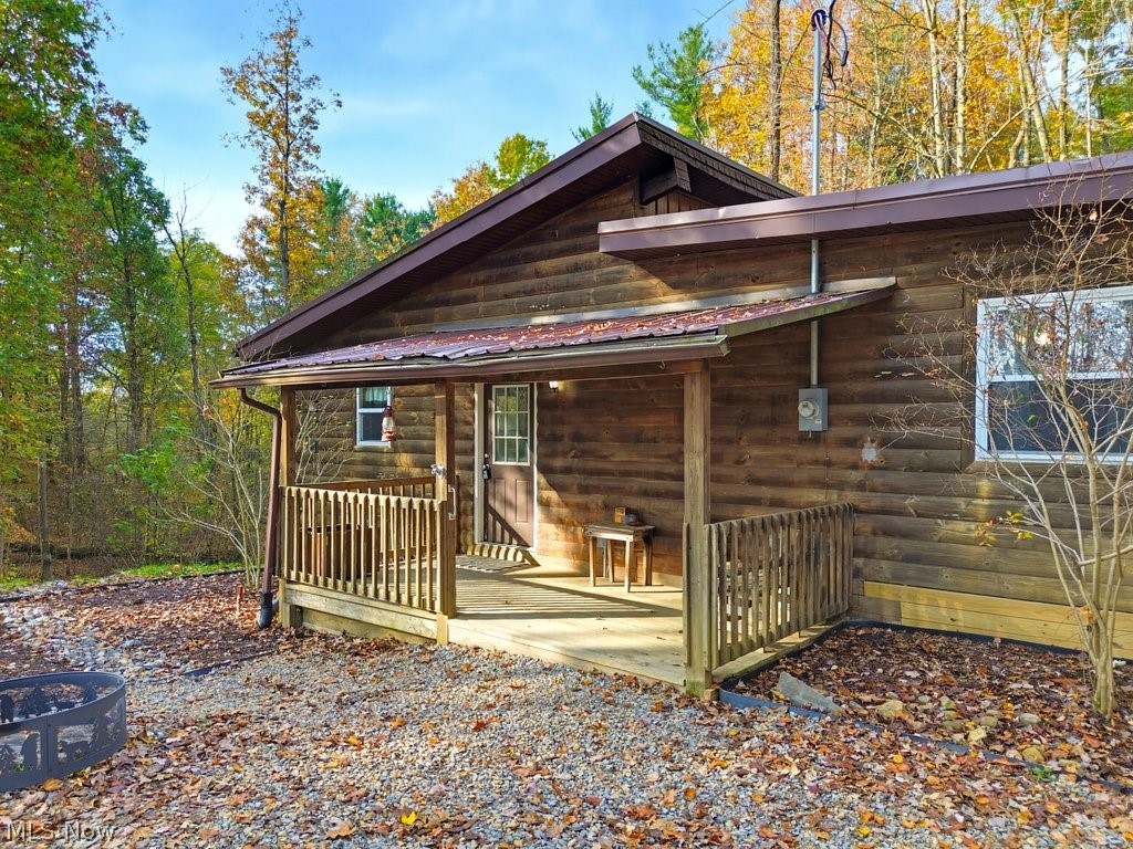 4275 Milo Road Carrollton OH 44615