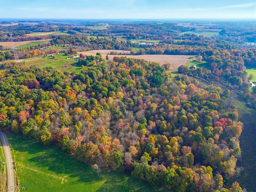4275 Milo Road Carrollton OH 44615