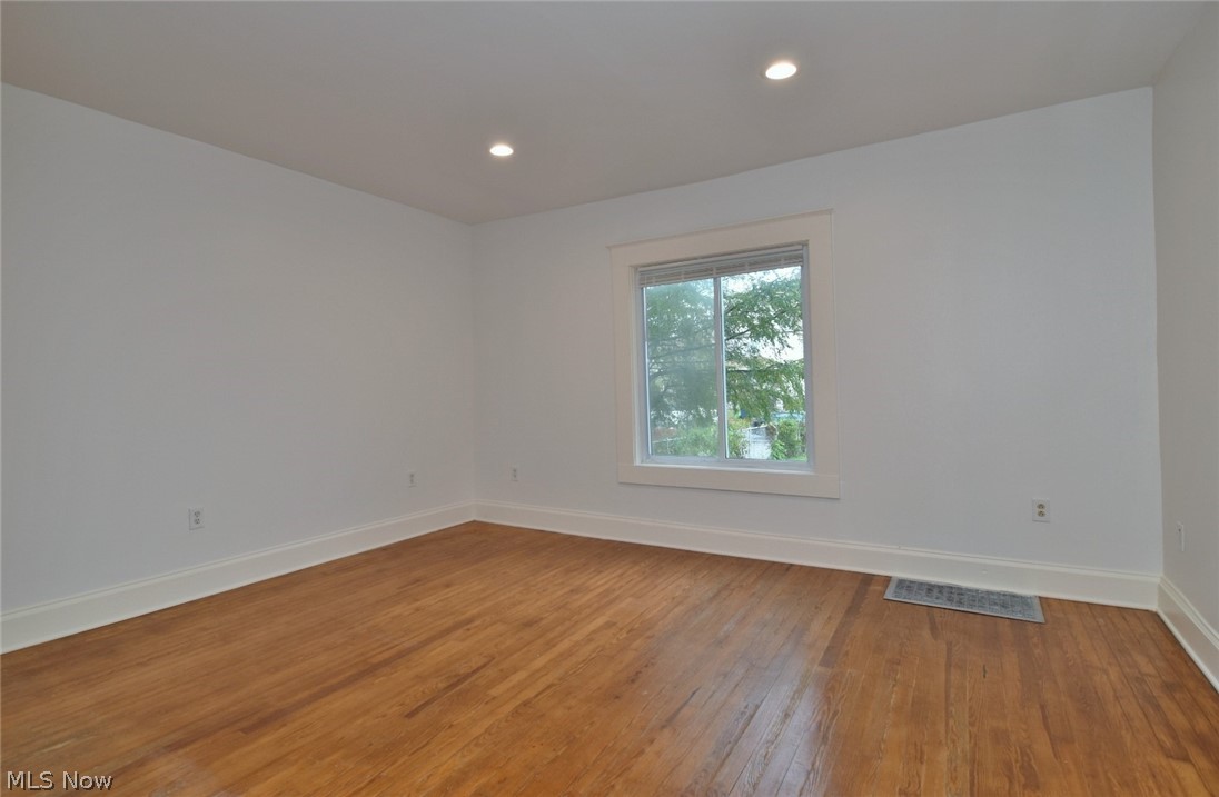 3017 Trowbridge Avenue Cleveland OH 44109