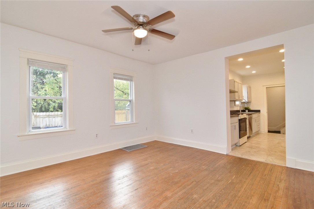 3017 Trowbridge Avenue Cleveland OH 44109
