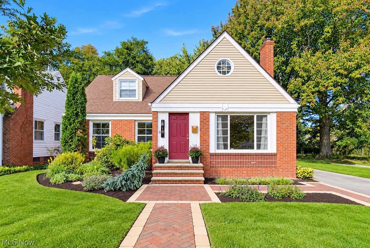 2548 Canterbury Road Cleveland Heights OH 44118